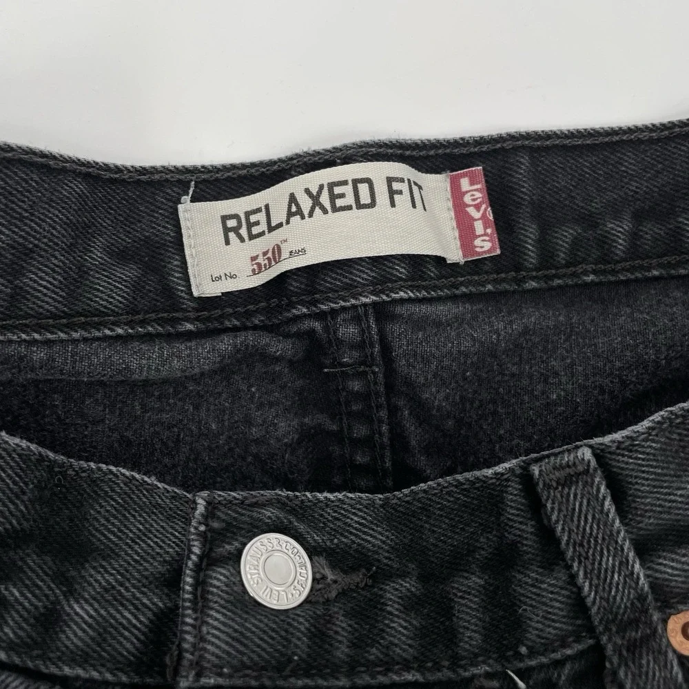 Levi's 550 Jeans Men's 40x32 (38x30) Relaxed Fit Black Tapered Leg Haiti 11/2008